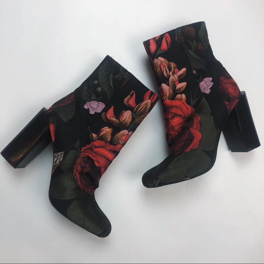 Brocade style Jeffery Campbell booties size 7.5